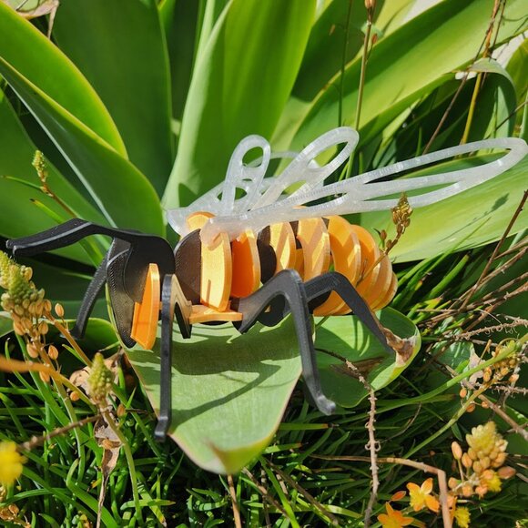 Bee Model Honeybee 3D Puzzle Honey Bees Classroom Science STEM Craft Insect Bugs - Picture 13 of 16